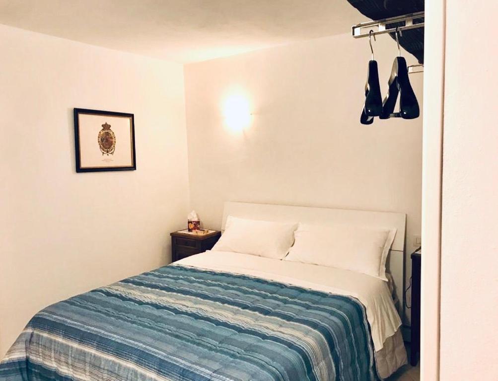 Storico Ombelico Di Parma Apartment Luaran gambar