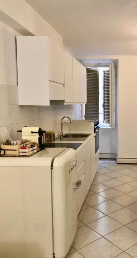 Storico Ombelico Di Parma Apartment Luaran gambar
