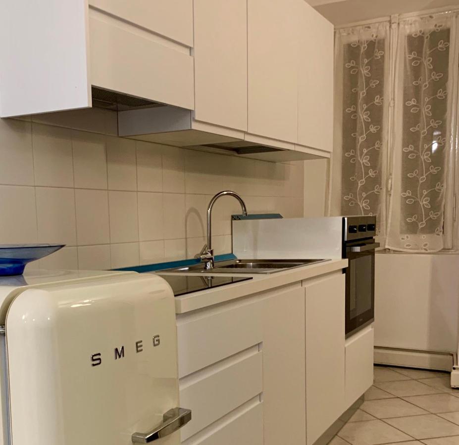 Storico Ombelico Di Parma Apartment Luaran gambar