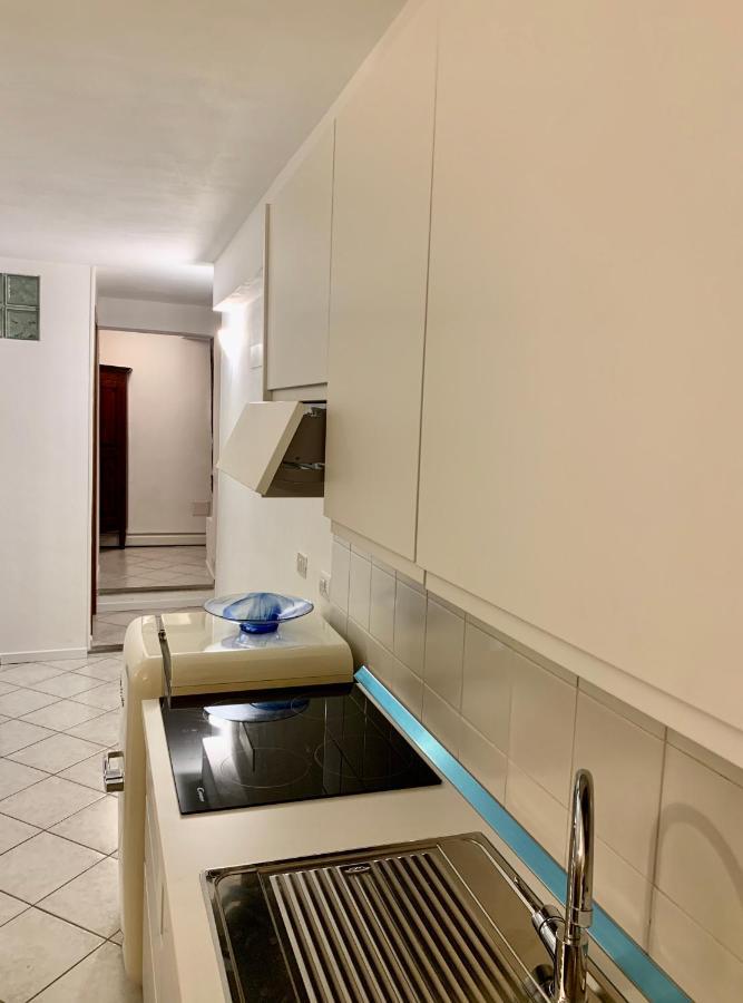 Storico Ombelico Di Parma Apartment Luaran gambar