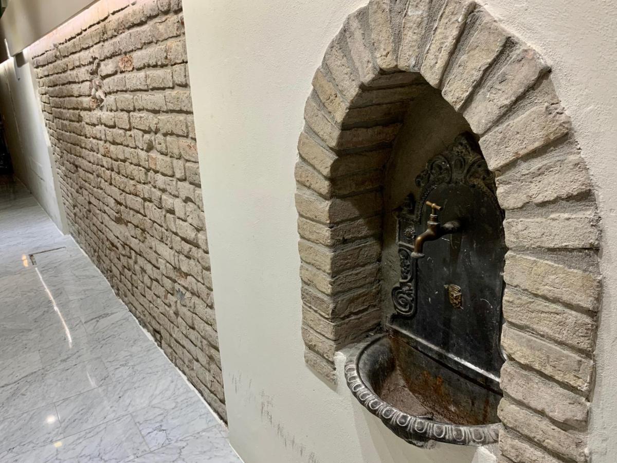 Storico Ombelico Di Parma Apartment Luaran gambar